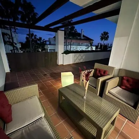 La Milla De Oro Apartment